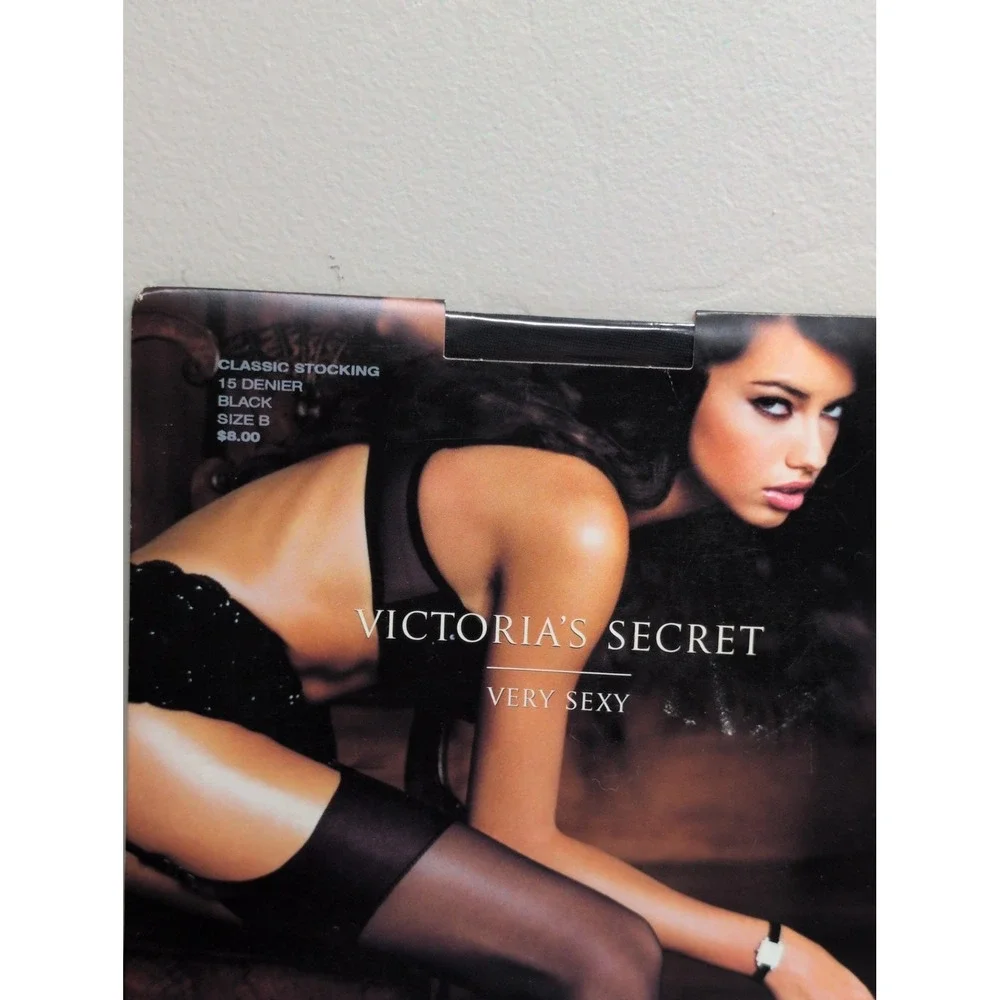 Vtg Victoria's Secret VERY SEXY Classic Stocking Ivory Size B Thigh High NIP Y2k